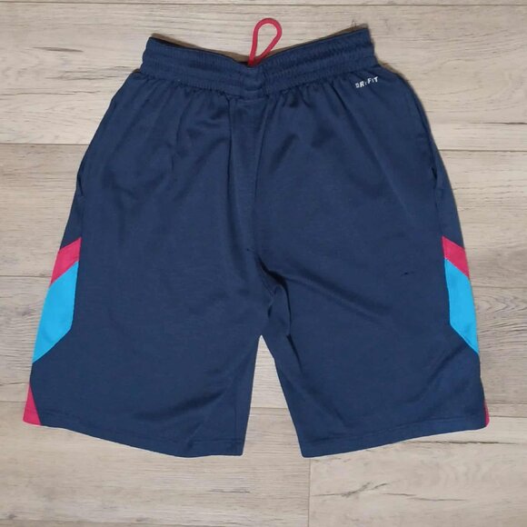 Nike Dri-Fit Men's Small Stretchable Shorts! - Picture 2 of 8